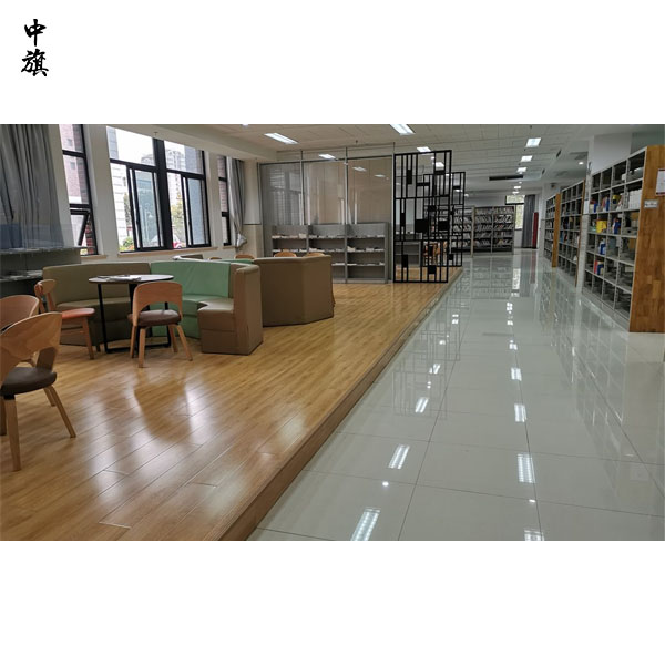 圖書館遇冷？電子閱讀成新寵？