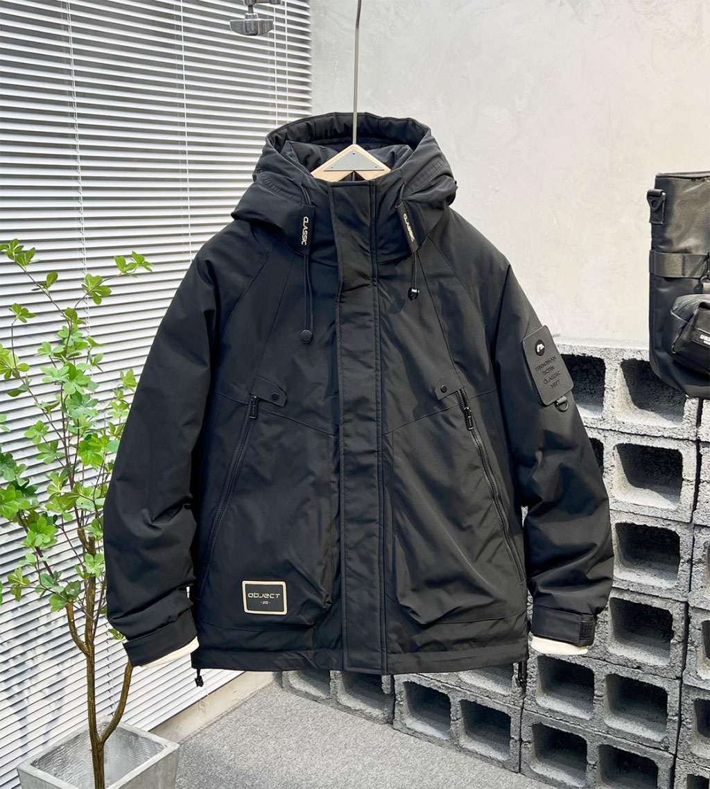 在網(wǎng)上看到的一款羽絨服.jpg