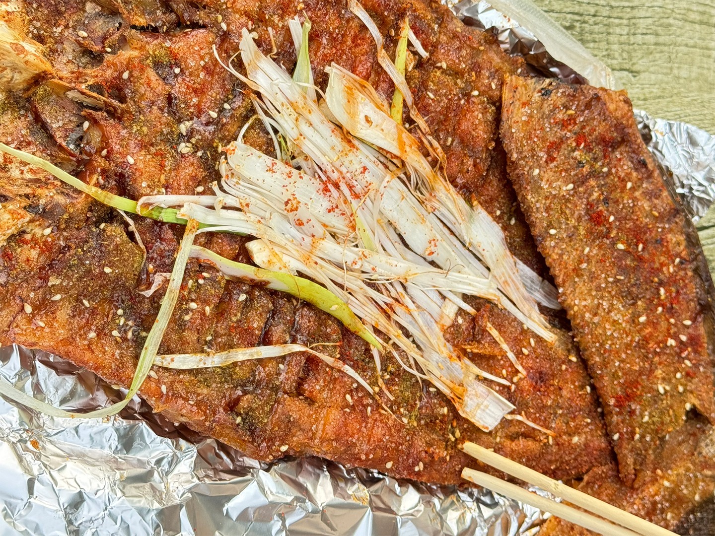 烤魚看著還是非常好吃的.jpg