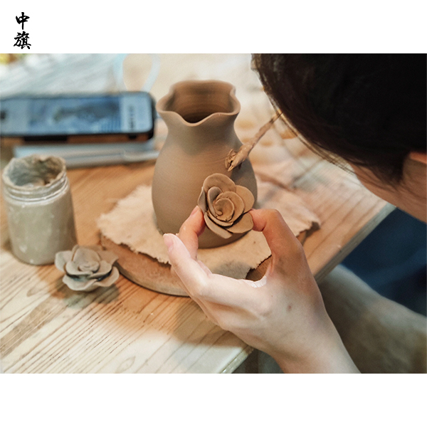 陶藝社現(xiàn)在還賺錢嗎？用辦衛(wèi)生許可證么？